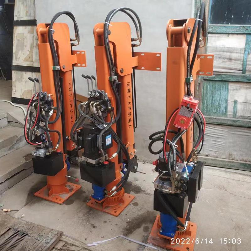 玉泉区重汽蓝牌随车吊 3.2吨 国六动力强 液压驱动 农用自卸起重机